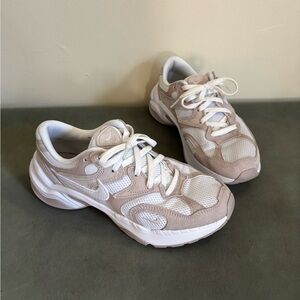 Nike Women's Beige and White Sneakers